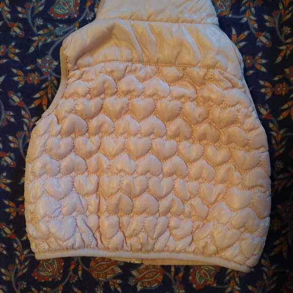 Baby puffer vest - Picture 3 of 3